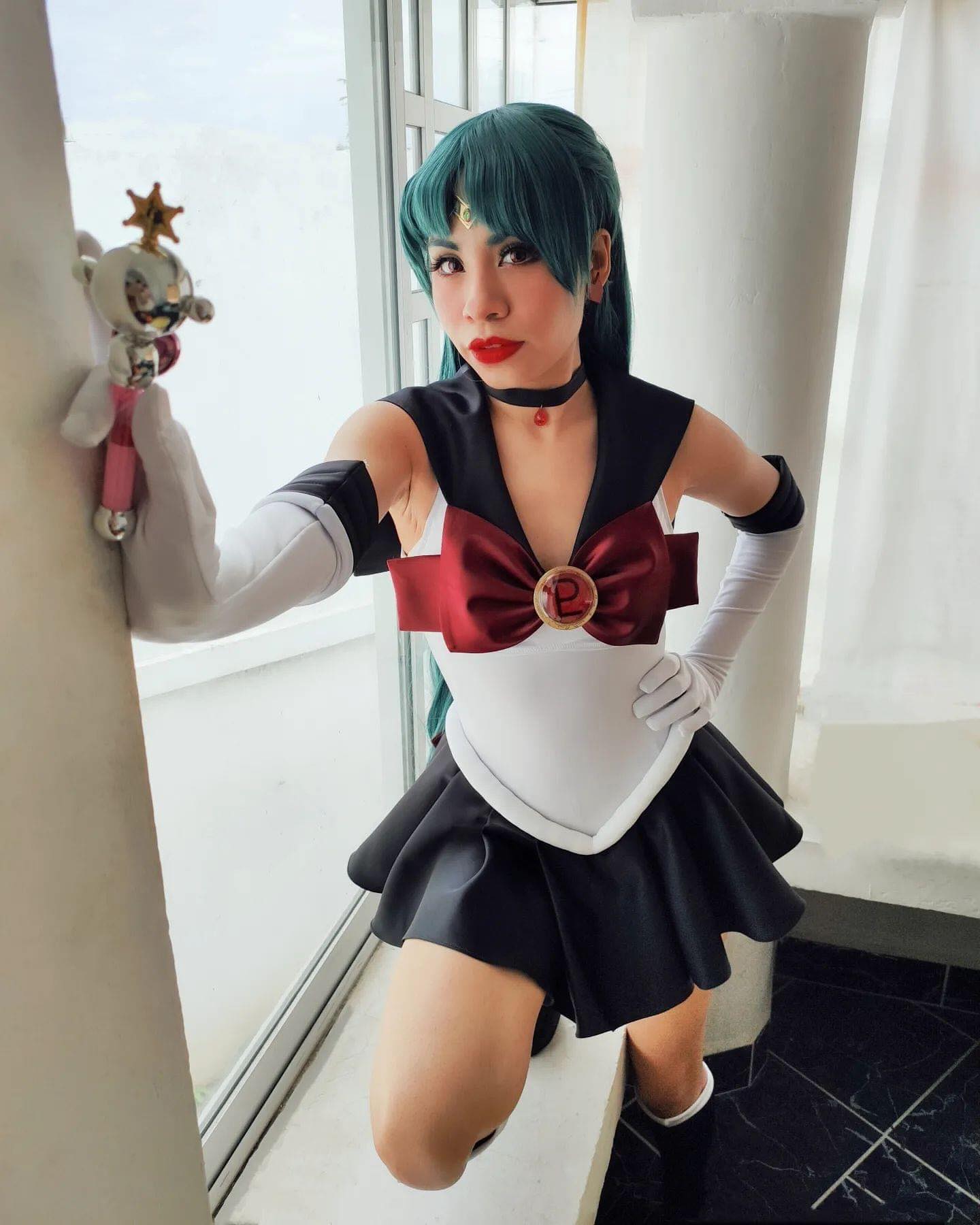 SAILOR SCOUT COSPLAY SIST. EXTERIOR